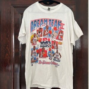 Vintage 90s basketball tee